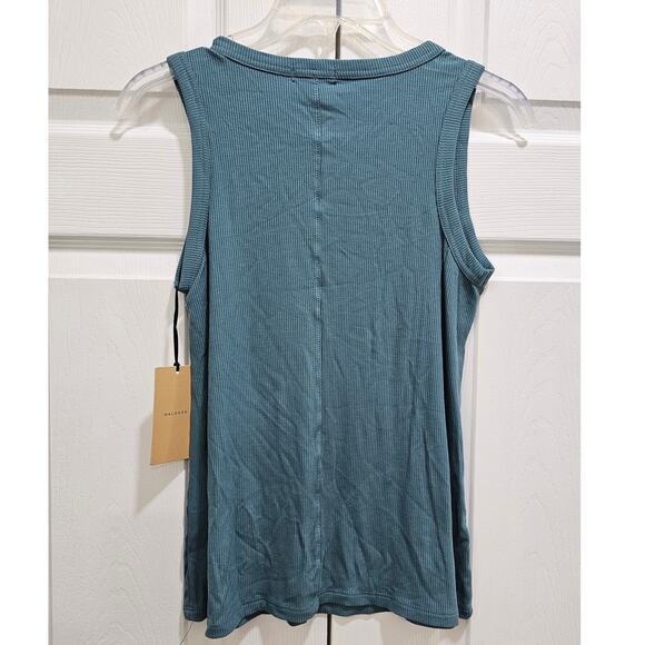 Halogen top Size Small Green - Picture 2 of 2